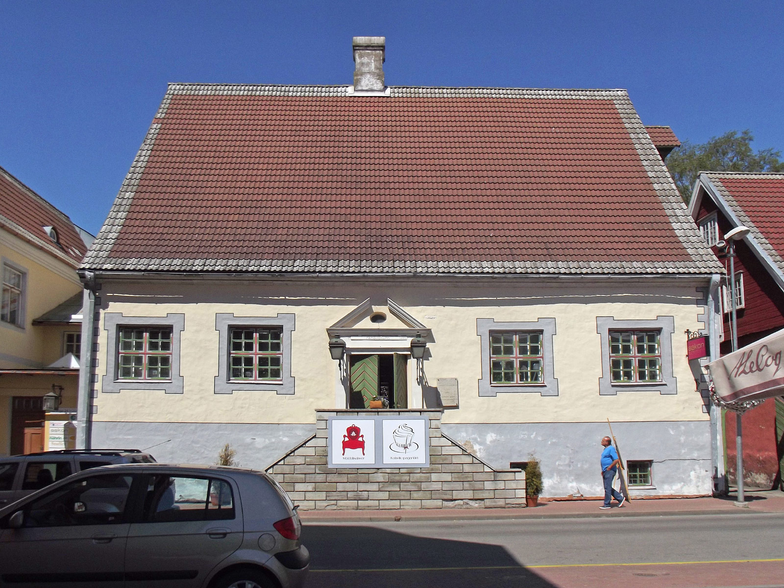 Pärnu (Пярну, Pernau)